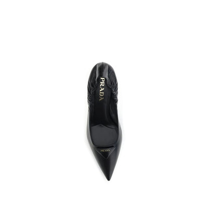 Prada Leder-Logo-Pumps