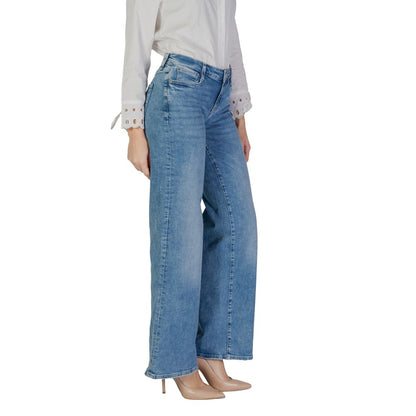 Guess Hellblaue Bootcut-Jeans aus Baumwolle