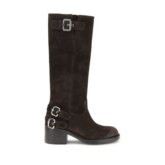 Chloé Dakota-Stiefel